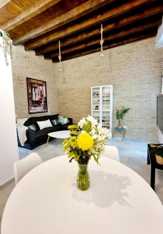 Hostfy Mercado De Triana * Sevilha